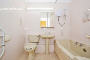 BATHROOM- click for photo gallery